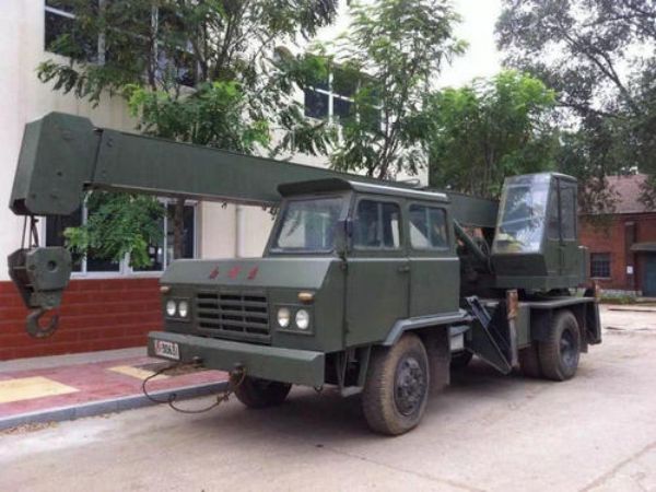 安丘市吊车出租公司电话_吊车轮胎的保养方法有哪些